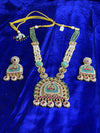 Traditional Kundan Necklace Set